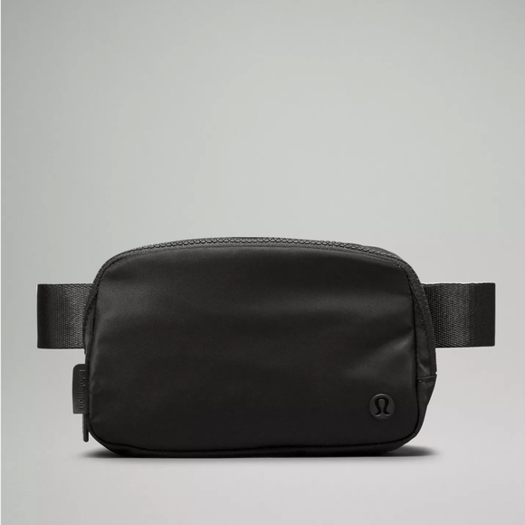 lululemon athletica Handbags - Lululemon Black Everywhere Belt Fanny Pack Bag